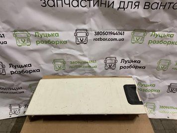 Крышка багажного отсека б/у DAF CF 85 (1374548) оригинал, 400х150х700 мм 1747745188 фото