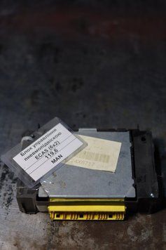 Блок управления пневмоподвеской ECAS б/у MAN TGX (81259356830, 81259356423) оригинал, 100х45х100 мм 1601984842 фото