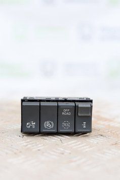 Кнопки б/в VOLVO FM (3175601, 3175615, 3175587, 21211196, 21211197, 22026373) оригінал 1713634734 фото