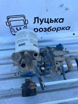 Влаго-маслоотделитель б/у DAF CF 85 (1681570) оригинал, 300х210х340 мм 1794573823 фото